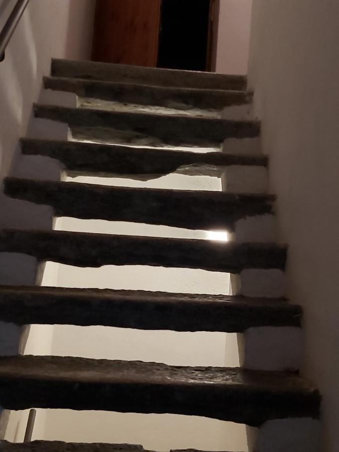 Tepilanti Villa Cerentino Buitenkant foto